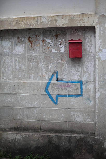 istock Exterior wall in bad condition, Talat Phlu, Bangkok, Thailand 469758380