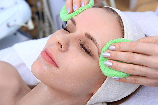 istock Cleansing peeling at the beauty salon. 469786698