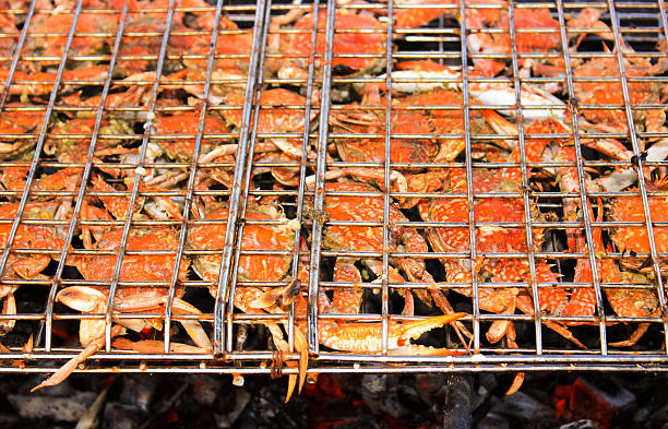 istock Grilled crab on flaming grill. 469794170