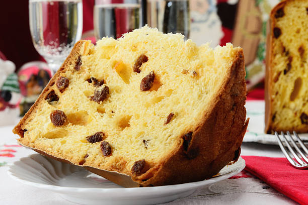 italiano panettone christams torta - isolated isolated on white studio shot food foto e immagini stock