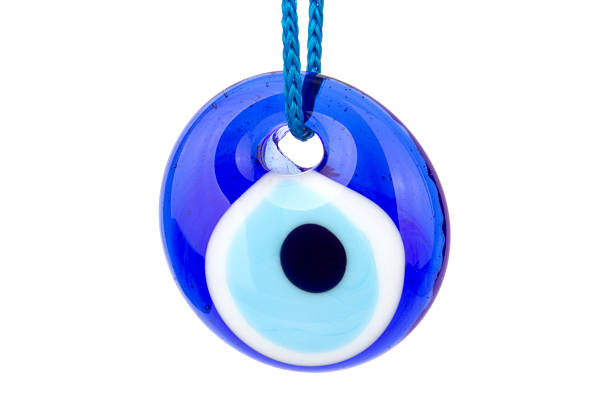 turca azul olho isolado a branco - evil eye beads imagens e fotografias de stock