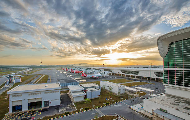 aeroporto internazionale di kuala lumpur 2 (klia 2) di sepang. - selangor state foto e immagini stock