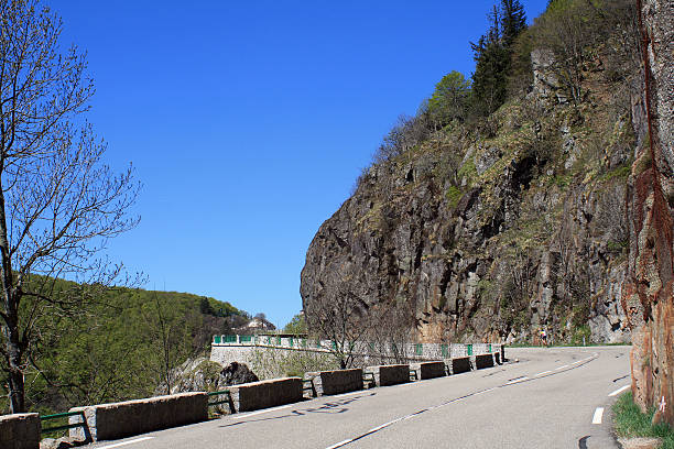 pass de schlucht, alsace - stosswihr photos et images de collection