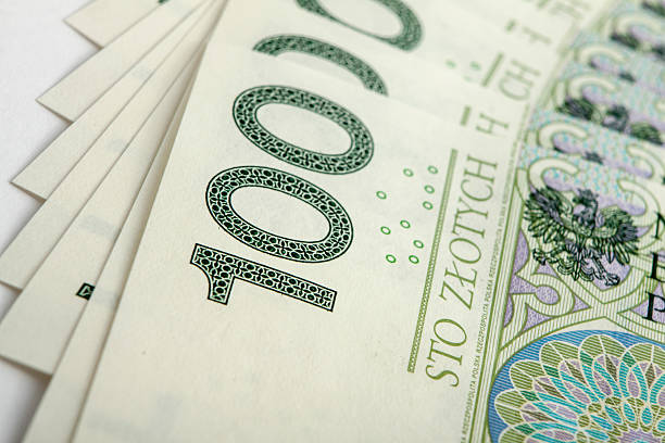 Polish 100 PLN note Polish 100 PLN note dibs stock pictures, royalty-free photos & images