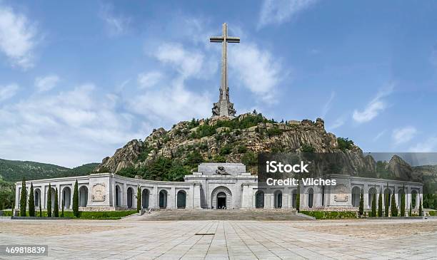 Valley Of The Fallen Stock Photo - Download Image Now - Valley, Falling, Religious Cross