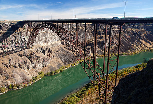 perrine bridge, twin falls, idaho - snake river fotos stock-fotos und bilder