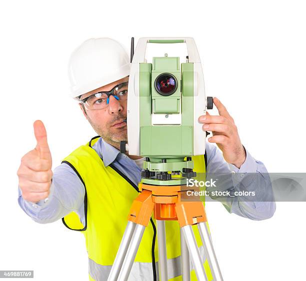 Polegares Para Cima De Topografia - Fotografias de stock e mais imagens de Calcular - Calcular, Capacete, Capacete de Obra