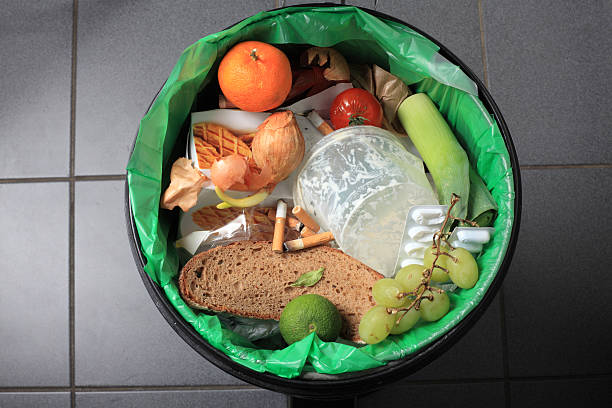 istock Daily Trash - household waste 469890645