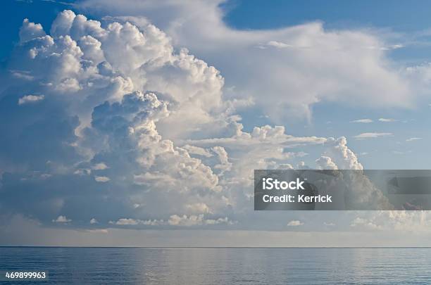 Cumulus Wolken Über Meer Stockfoto und mehr Bilder von Asien - Asien, Bali, Blau
