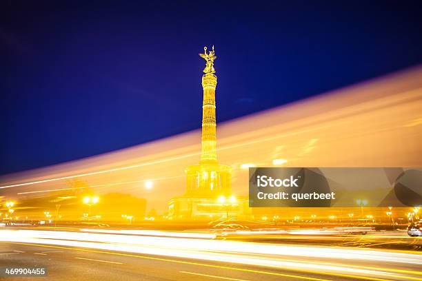 Siegessäule Bei Nacht Berlin Stockfoto und mehr Bilder von Blau - Blau, Tiergarten, Architektonische Säule