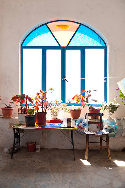 ventana) - greek islands table window sun fotografías e imágenes de stock