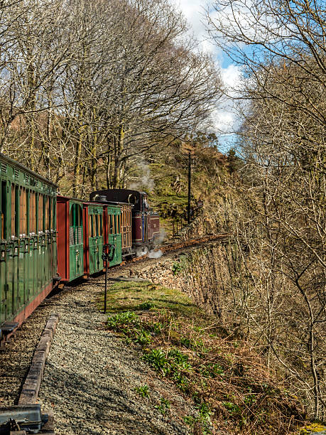 chemin de fer de ffestiniog-taliesin iii - ffestiniog railway photos et images de collection