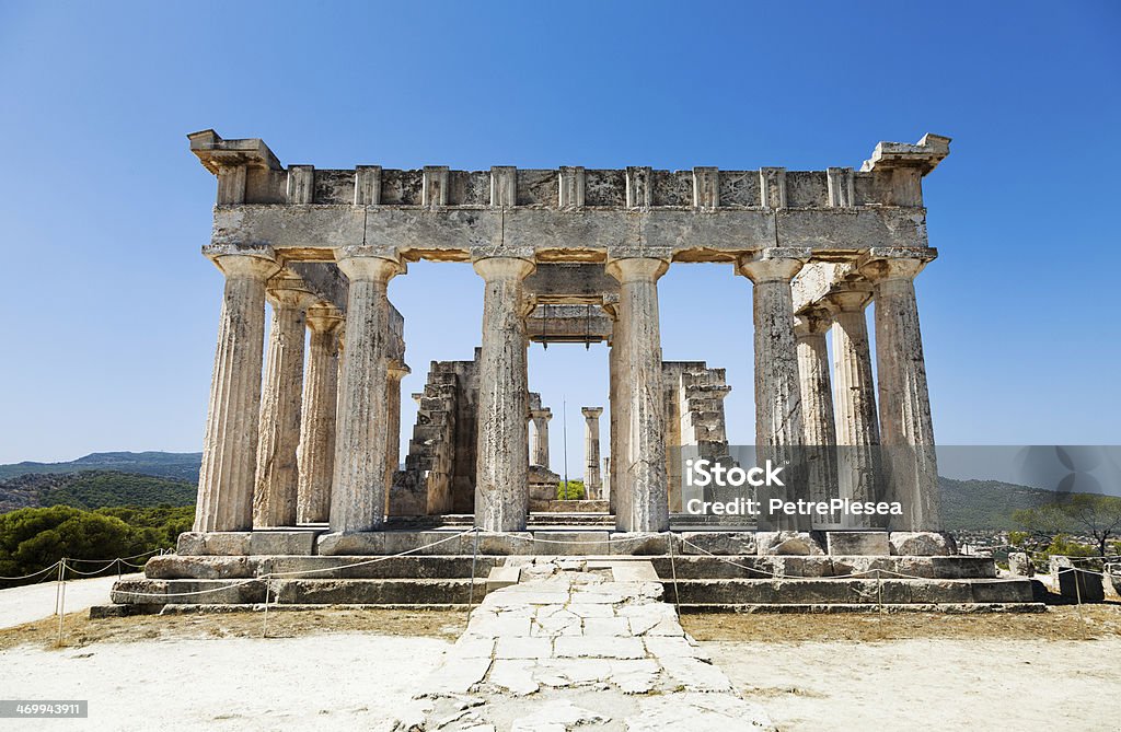 Templo de los antiguos griegos.  Dórico construcción estilo. - Foto de stock de Antiguo libre de derechos