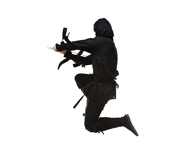 Side view of ninja in actionhttp://www.twodozendesign.info/i/1.png