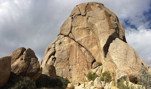 istock The Peak of Tom's Thumb Mountain 469953110
