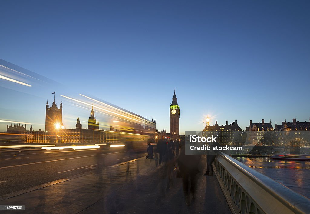 bus London und Big Ben - Lizenzfrei Abenddämmerung Stock-Foto