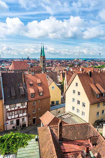 スタイルを nuernberg - castle nuremberg fort skyline ストックフォトと画像