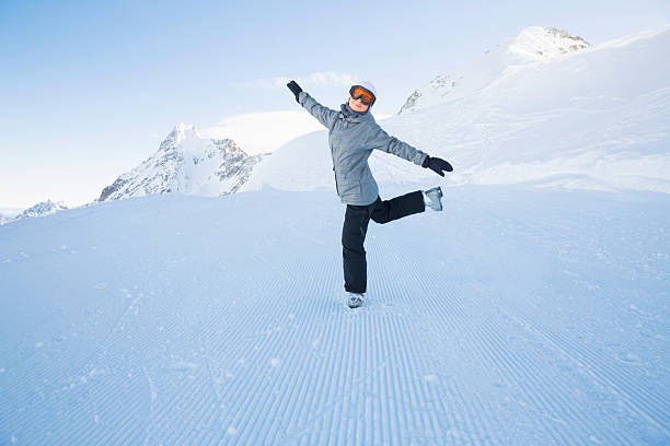 冬のお楽しみ - extreme terrain powder snow winter snow ストックフォトと画像