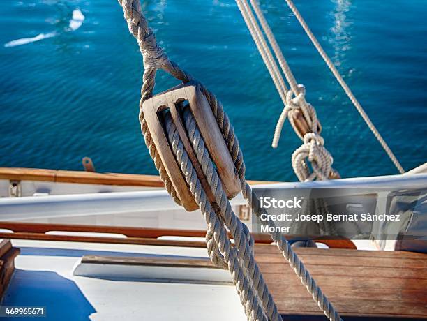 Blocco Di Legno - Fotografie stock e altre immagini di Andare in barca a vela - Andare in barca a vela, Attrezzatura, Attrezzatura nautica