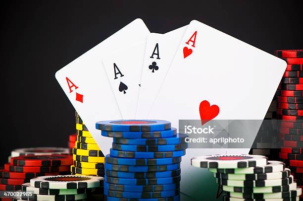 Покер Стружки — стоковые фотографии и другие картинки Азартные игры - Азартные игры, Без людей, Бизнес