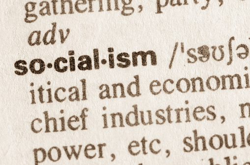 Diccionario de la definición de la palabra socialismo photo