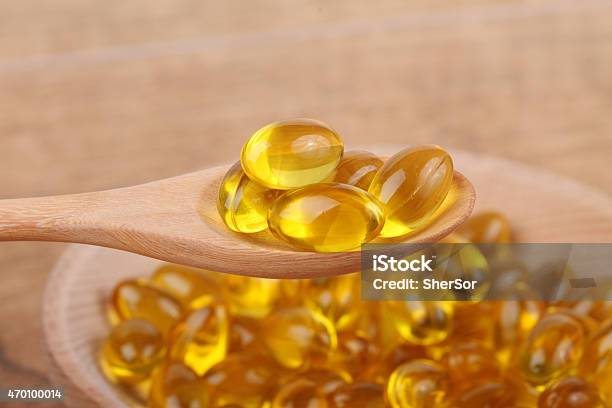 Spoon Of Vitamin Capsules Stock Photo - Download Image Now - 2015, Anti Aging, Balance