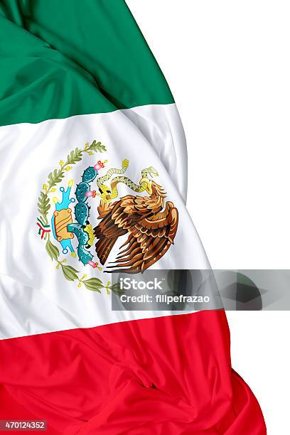 Bandera De México Agitando Sobre Fondo Blanco Foto de stock y más banco de imágenes de Bandera mexicana - Bandera mexicana, 2015, América Central