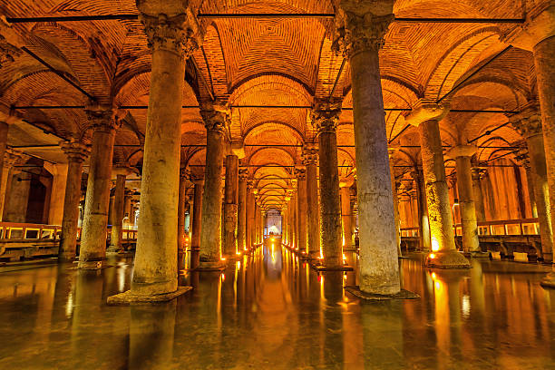 the basilica cistern, istanbul - yerebatan sarnıcı fotoğraflar stok fotoğraflar ve resimler