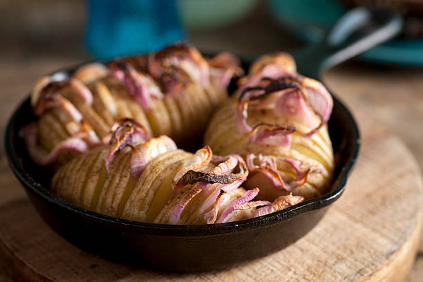 istock Potatoes baked wit onion in Skillet 470159288