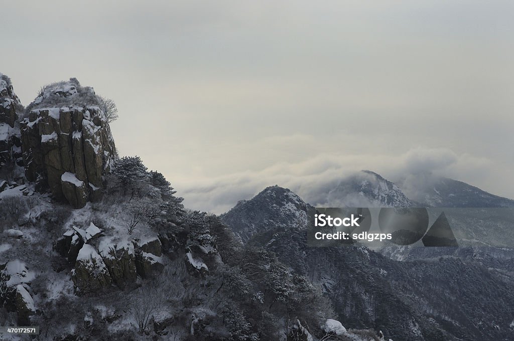 泰山の雪 - かすみのロイヤリティフリーストックフォト
