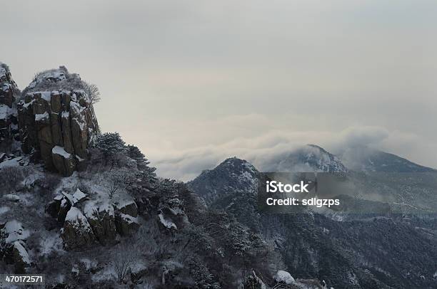 泰山の雪 - かすみのストックフォトや画像を多数ご用意 - かすみ, アジア大陸, 中国