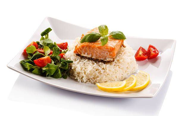 istock Grilled salmon, white rice and vegetables 470181682