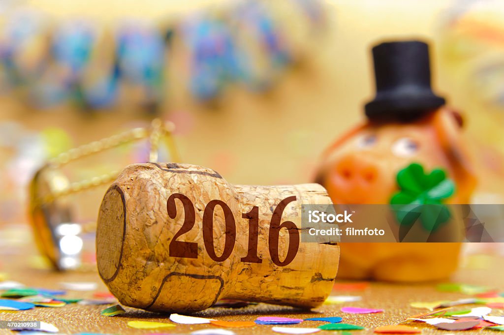 talisman for new year 2016 pig with clover as good-luck charm for new year 2016 2015 Stock Photo