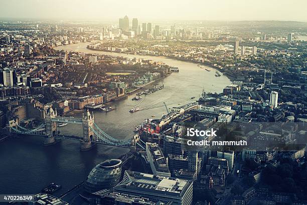 Vista De Londres Foto de stock y más banco de imágenes de Londres - Inglaterra - Londres - Inglaterra, Vista cenital, Panorama urbano