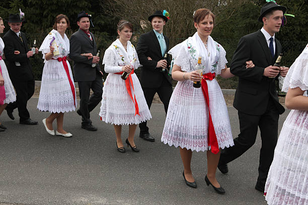 sorbian karnawał w lower lusatia, niemcy. - sorben zdjęcia i obrazy z banku zdjęć