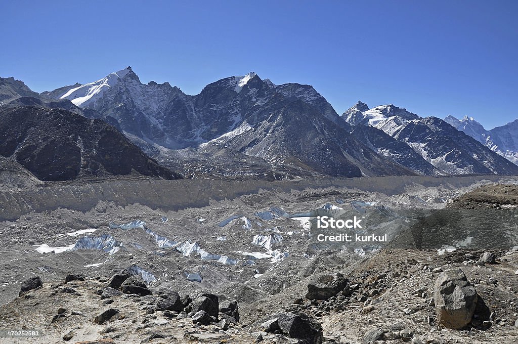 Montanhas do Himalaia - Foto de stock de Azul royalty-free