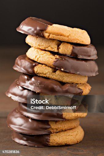 istock Stack Of Chocolate Dipped Peanut Butter Cookies 470281836