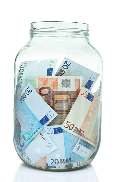 frasco de unidade monetária da união europeia isolada a branco - european union coin european union currency coin isolated objects imagens e fotografias de stock