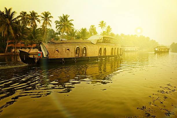 istock Traditional Inian house boat 470355038