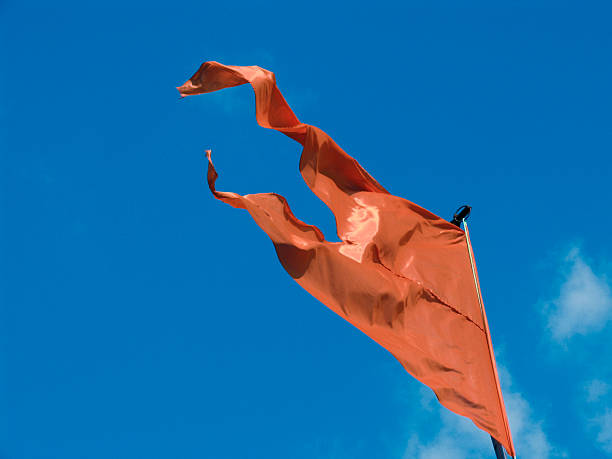 saffron flagge, indien - maratha stock-fotos und bilder