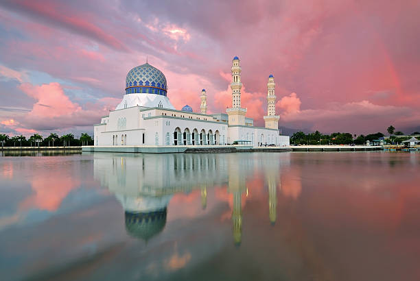 istock Colorful Sunset at Kota Kinabalu Floating Mosque 470413111