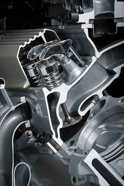 istock Cutaway view of a V-8 Engine top end 470420501