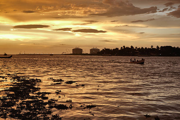 Fort Kochi shoreline at sunset