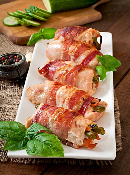 istock Delicious chicken rolls stuffed with green beans 470470654