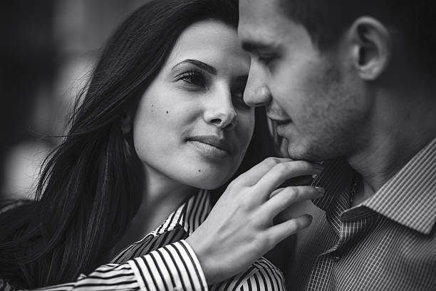 istock Couple  in the city 470474144