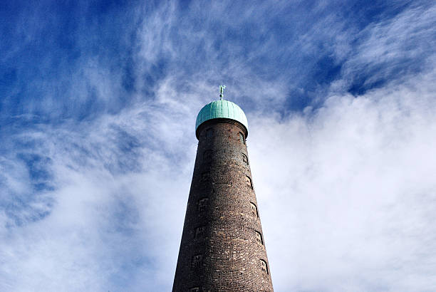 torre de fábrica de cerveja guinness - dublin ireland brick built structure building exterior imagens e fotografias de stock