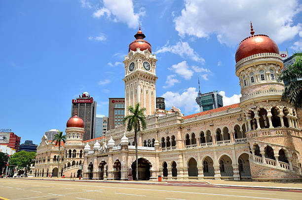 sultan abdul 사마드 미흡함 콸라 룸푸 - clock clock tower built structure brick 뉴스 사진 이미지