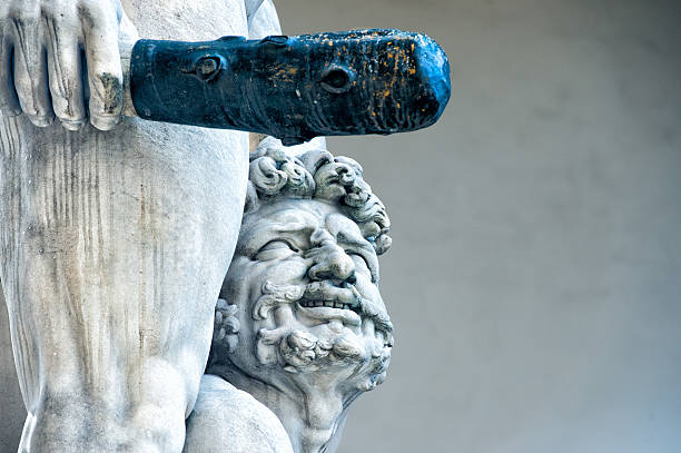 istock Florence Piazza della Signoria Statues 470589148