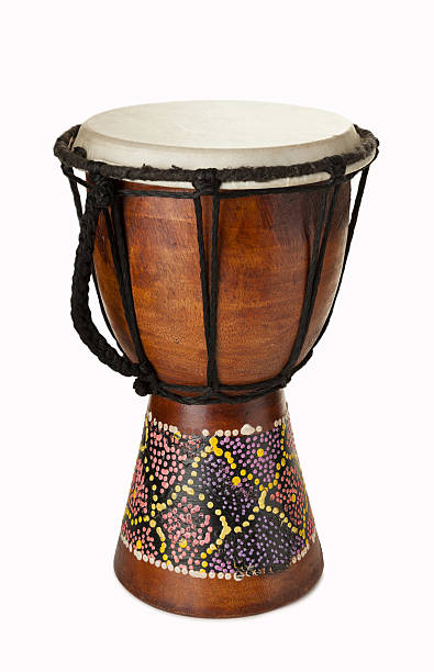afrikanischer drum  - nigerian culture men africa african culture stock-fotos und bilder