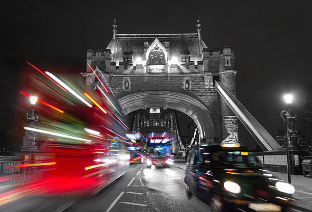 istock Tower Bridge and Traffic Color Mix 470631933